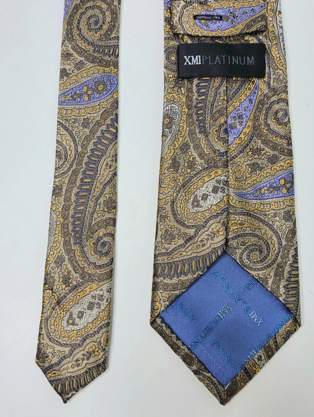 XMI Platinum Paisley Handmade Woven Linen Silk Tie